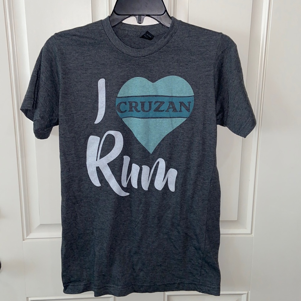 NWOT I love rum t-shirt size small